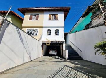 11804d35159645c3c059cc1baf75ac8f33076800 · Sobrado à venda | 163m² | 3 dormitórios | 1 suíte | Quintal | Corredor lateral | 4 vagas | Mandaqui/