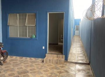 Casa de 2 quartos, Botucatu · Casa com suíte no Lívia 2