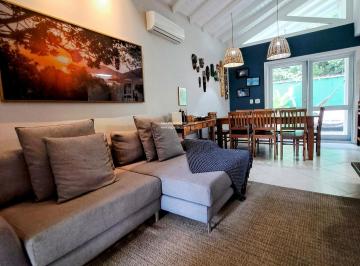 Foto 01 · Casa em condomínio fechado isolada | 3 suítes | Praia de Camburizinho