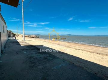Casa · 235m² · 7 Quartos · 2 Vagas · Viva o Sonho de Morar Frente Mar em Cacupé nesta Casa Frente Mar 