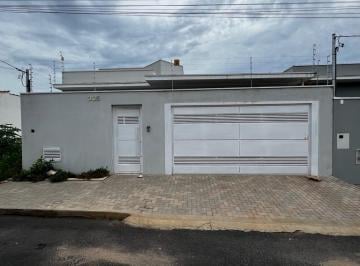 3891121925de39a4752929bd17ad3545.jpeg · Casa com 3 quartos à venda em Varginha, no bairro Eldorado