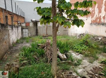 Casa · 500m² · 2 Quartos · 3 Vagas · TERRENO LOCALIZADO HÁ 50 METROS DA AV. WASHINGTON LUIS.