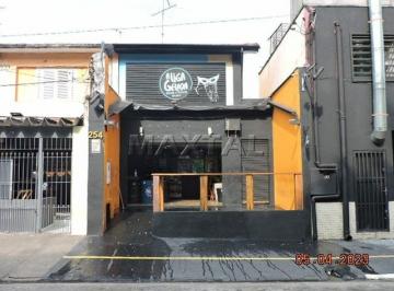 Comercial · 145m² · 1 Quarto · Casa comercial funcionando um restaurante, excelente negócio e localização