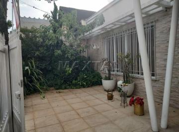 Casa · 250m² · 3 Quartos · 3 Vagas · Casa com 3 dormitórios em excelente local. Com 3 vagas, terreno 9 metros de frente x 25 metros