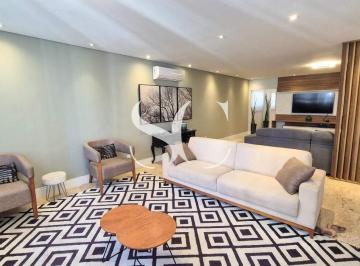 Apartamento · 233m² · 4 Quartos · 1 Vaga · Vende-se apartamento na quadra da praia, vista para o mar, 4 dormitórios, 2 suítes, Embaré - Santos 