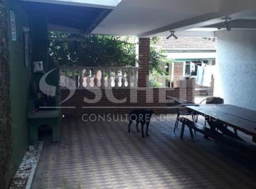 Casa · 266m² · 3 Quartos · 4 Vagas · Ótima Localização