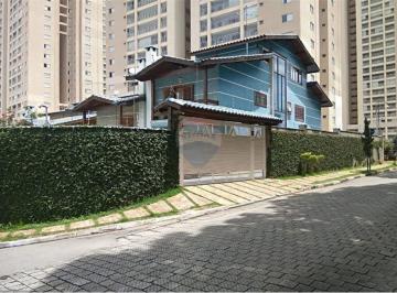 Casa · 184m² · 4 Quartos · 6 Vagas · Sobrado 4 dormitórios