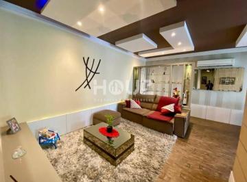 Apartamento · 3 Quartos · 4 Vagas · Apartamento 3 dormitórios, 3 Vagas, Centro Balneário Camboriú.
