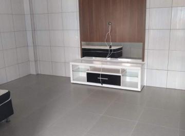 5 · Casa Residencial de 3 dorms no bairro Carianos