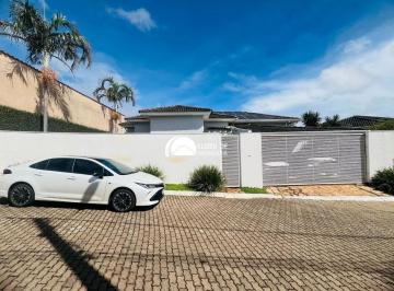 f250b0cfb515cce67f59b140ea6ad88e.jpg · Linda casa em condomínio fechado Bernado sayão Guará 2 - CA1285