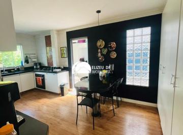 1c7dbdfd5a0c926074bf9cf77e4aa7fb.jpg · Linda casa em condomínio fechado Bernado sayão Guará 2 - CA1285