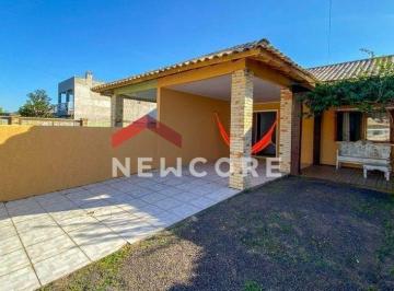 Casa · 80m² · 2 Quartos · 1 Vaga · Casa em  Rua Muçum - Centro - Imbé/RS