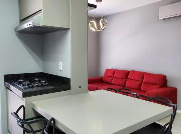 Cozinha e sala conjugadas · COBERTURA 2 SUITES MOBILIADA  -  FURB