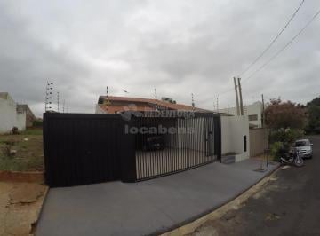 Casa · 360m² · 3 Quartos · 7 Vagas · Casa Padrão em São José do Rio Preto