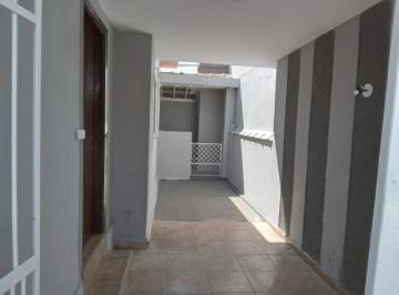 Foto 01 · Casa, Higienópolis, Catanduva, SP