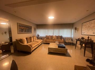 Apartamento de 4 quartos, Brasília · SQS 208 REFORMADO• 4 QUARTOS• 2 SUÍTES• VAGA 9.9298-8948 WhatsApp 