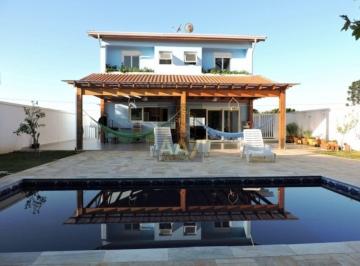 Casa · 373m² · 4 Quartos · 4 Vagas · Vintage - 3 suítes, linda vista! Próxima a portaria!