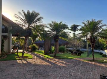 Casa , Indaiatuba · Em Terreno de 3.000m², Belíssima Casa Térrea com Lazer Privilegiado.
