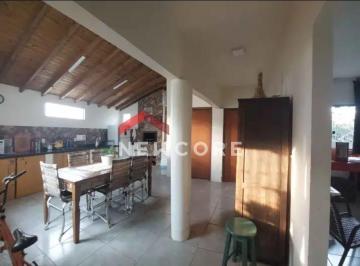 Casa de 4 quartos, Imbituba · Casa em Rua Tereza Cristina - São Tomaz - Imbituba/SC