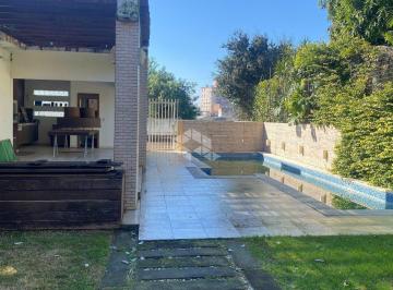 Casa · 340m² · 5 Quartos · casa vilia ipiranga 5 quartos, piscina,