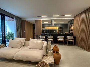 Apartamento · 242m² · 3 Quartos · 2 Vagas · Apartamento finamente mobiliado com 3 suítes em Jurerê