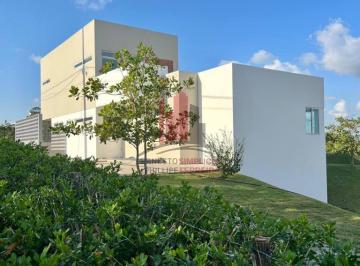 Casa em Condomínio 4 Suítes em Moreno · Casa em Condomínio 4 Suítes em Moreno