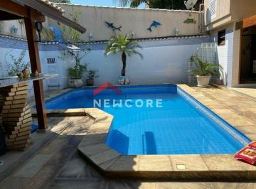 Casa · 150m² · 3 Quartos · 2 Vagas · Casa em Rua Brilhantes - Alto da Posse - Nova Iguaçu/RJ