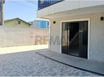 Casa · 80m² · 2 Quartos · 2 Vagas · Casa duplex com dois dormitórios com banheiro em itaipuaçu.