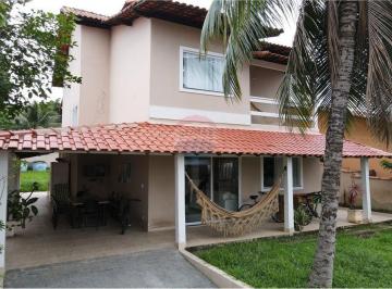 Casa · 223m² · 5 Quartos · 3 Vagas · Casa duplex com cinco dormitórios em condominio fechado.