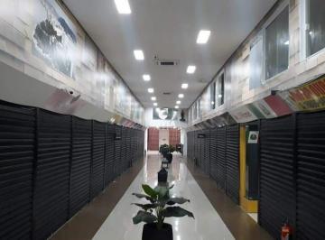 Comercial · 600m² · Loja à venda no Centro em São Vicente.