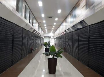 Comercial · 600m² · Loja para aluguel no Centro em São Vicente.