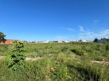 Terreno · 450m² · Terreno Comercial à Venda por em Vila da Rainha, Campos