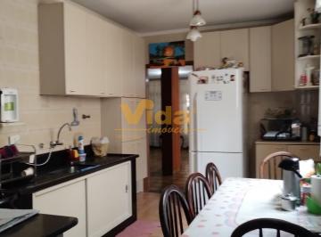 Casa · 210m² · 4 Quartos · 2 Vagas · Casa Sobrado em Vila Yara - Osasco