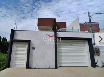 Casa · 205m² · 3 Quartos · 2 Vagas · Casa Alto Padrão em Meaipe, Guarapari/ES