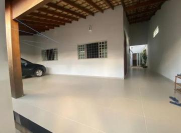 Casa · 200m² · 4 Quartos · 3 Vagas · Casa com 4 quartos à venda no Bairro Luizote de Freitas - Uberlândia/MG