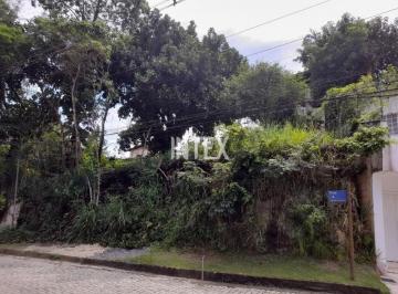 Foto 01 · Terreno em condomínio de luxo em Pendotiba, Niterói-RJ: 520m² de área privilegiada.