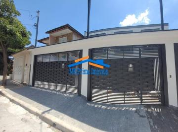 Casa · 160m² · 3 Quartos · 5 Vagas · Sobrado 160m² com 3 dormitórios sendo 1 suíte na Bela Vista .