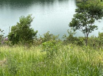 Terreno , Jacareí · Excelente terreno pé na água em condomínio na cidade de Jacareí - SP