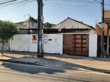 Casa · 450m² · 3 Quartos · 2 Vagas · Casa a venda na Bezerra de Meneses - Corretora Silvana 85 987262607