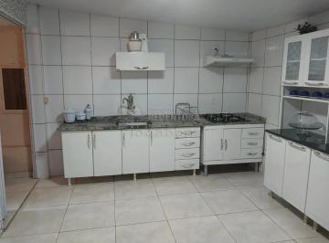 Casa · 200m² · 2 Quartos · 2 Vagas · Jardim Arroyo - Casa à venda com 2 dormitórios