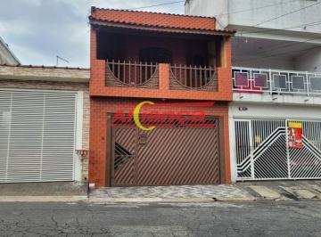 Casa · 245m² · 4 Quartos · 2 Vagas · Sobrado 4 dormitórios e duas vagas de garagem.