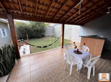 Churrasqueira · Casa (sobrado na  rua) 3 dormitórios/suite, cozinha planejada