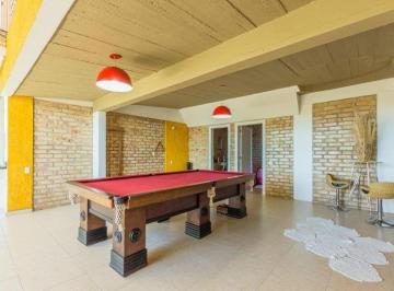 Casa · 630m² · 5 Quartos · 2 Vagas · Casa à venda no bairro Centro - Florianópolis/SC