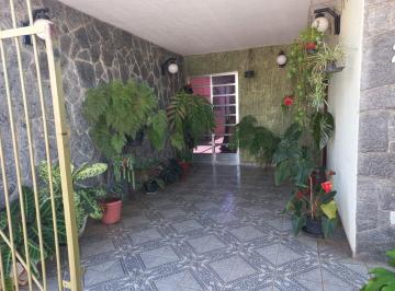 2024011612444667898.jpg · Casa para Venda em Jundiaí, Vila Vianelo, 4 dormitórios, 2 banheiros, 2 vagas