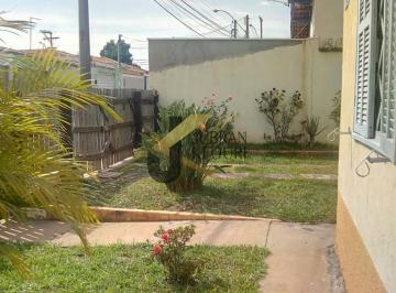 Foto 01 · Casa à venda . Nova Campinas . Campinas.  A casa tem  3 quartos um banheiro área construída 80 m² um
