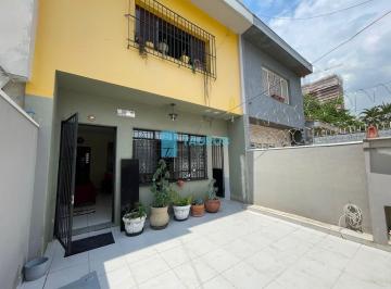 Foto 02 · Casa sobrado à venda no Jardim das Acácias. 3 quartos, 1 vaga, 149 m².