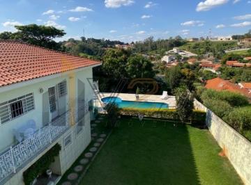 Foto 02 · Casa térrea à venda no Condomínio Recanto Florido na cidade de Vinhedo/SP