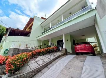 Casa · 227m² · 4 Quartos · 3 Vagas · Maravilhosa Casa em Condomínio com Lazer e Segurança 24hs! Taquara, Jacarepaguá!