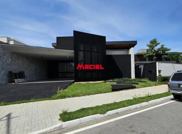 Casa · 320m² · 4 Quartos · 6 Vagas · `Refúgio Exclusivo: Descubra o Luxo 100% Térreo no Condomínio JARDIM DO GOLFE I - Um Oásis de Elegân