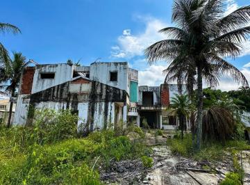 Casa · 600m² · 4 Quartos · 6 Vagas · Casa para reformar À VENDA no Condomínio Jardim Acapulco 1 - Guarujá